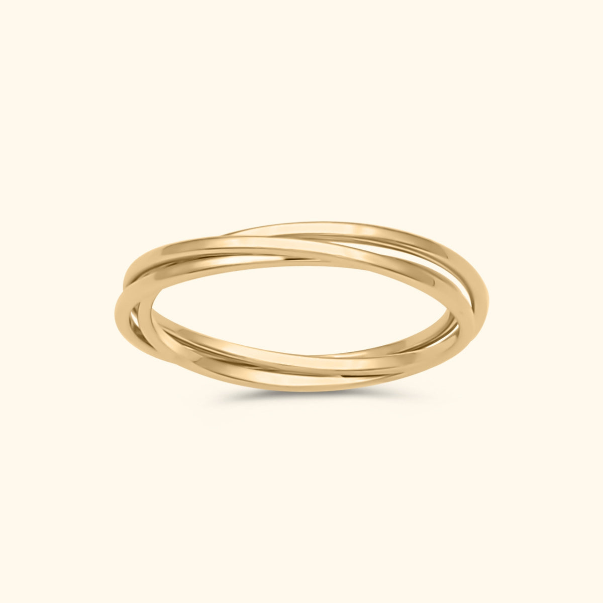 9K gouden Trinity ring met drie elegant in elkaar gevlochten ringbanden en een tijdloos, minimalistisch ontwerp.