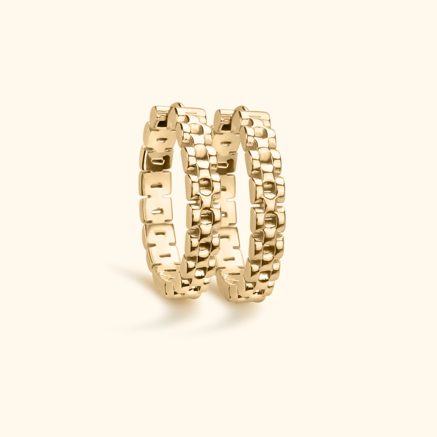 Chain Earrings | Gold-colored link earrings 23 mm