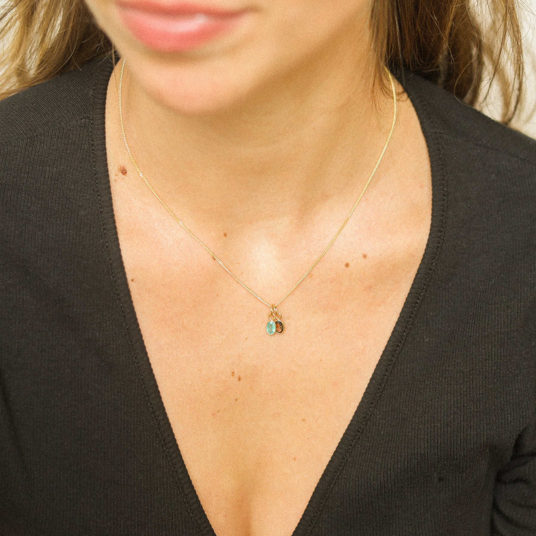 Smaragd Birthstone Hanger Mei | 14K Goud