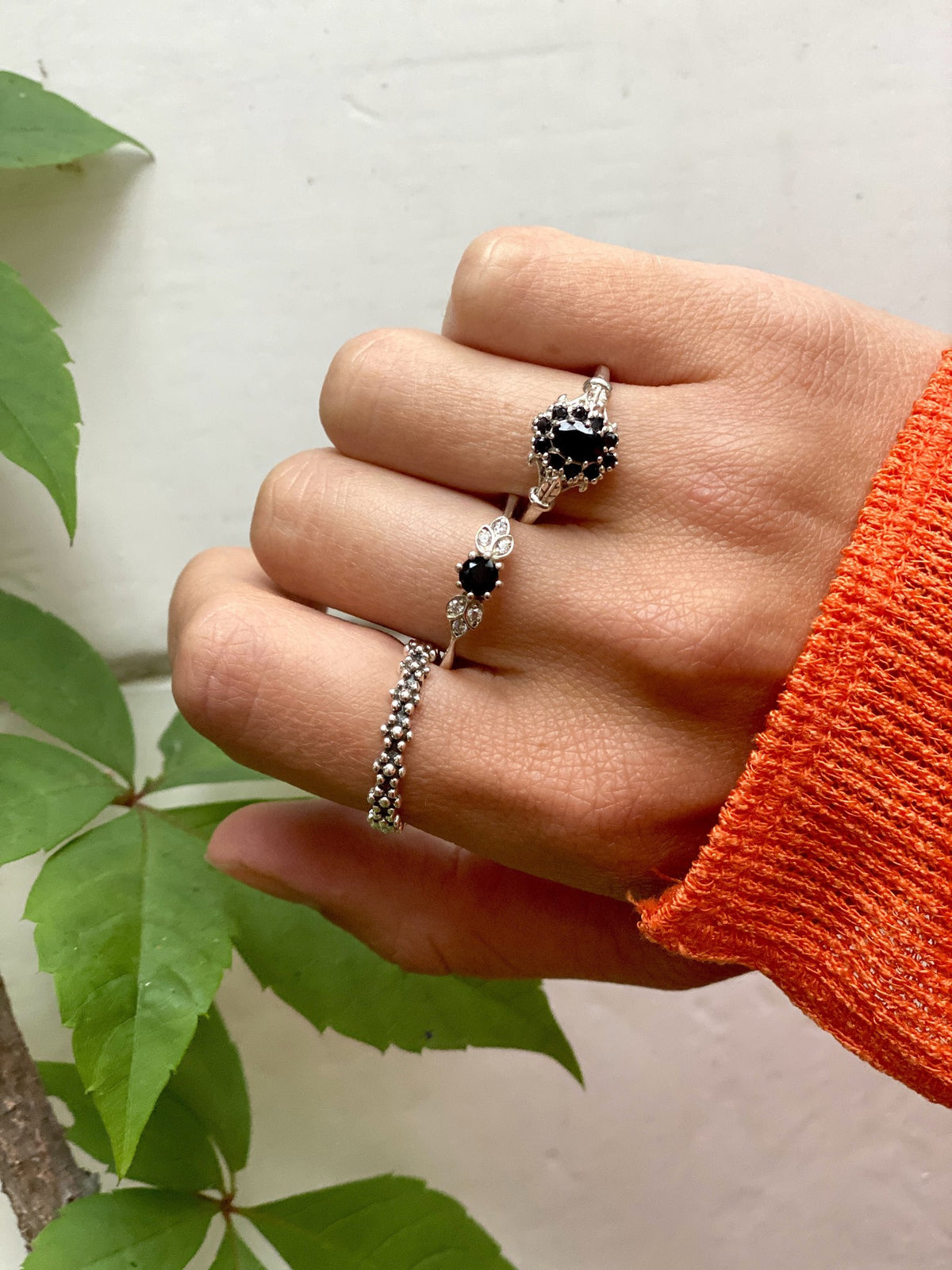 Vintage Onyx Flower ring silver