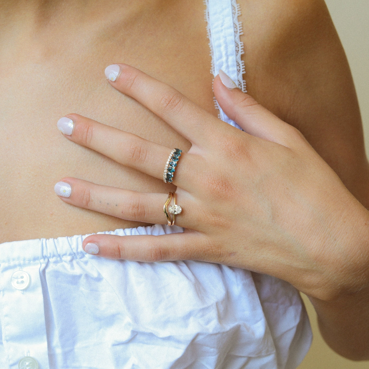 Ella Curved Wedding Band | 9K Gold