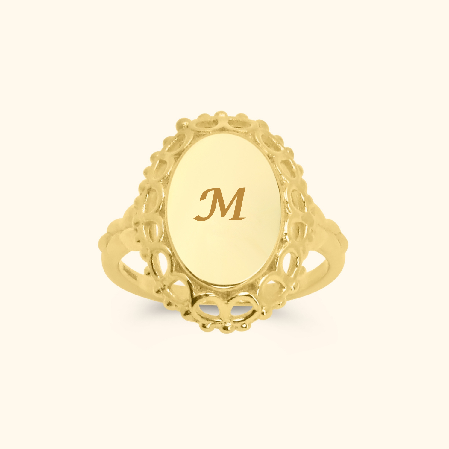 Lucy Engravable Signet ring