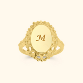 Lucy Engravable Signet ring