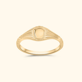 Nora Signet Ring | Gold Plated