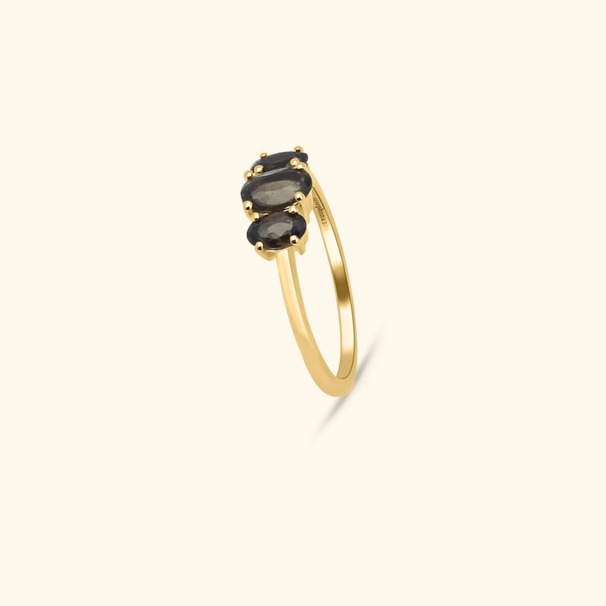 Vintage Triple Smoky ring | 9K