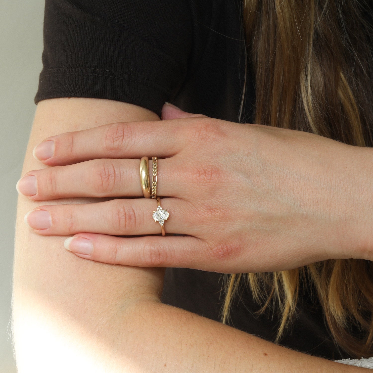 Ariana Oval Diamond 1 ct ring | 14K