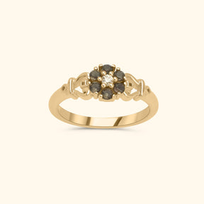 Elegant Brown Champagne Flower Ring - goudkleurige damesring met bloemdesign en champagnekleurige stenen.