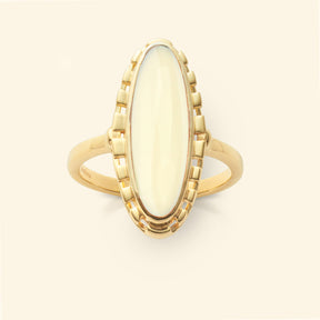 Gold plated Vic ring met langwerpige ovale Lemon Topaz edelsteen